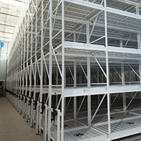 horticulture style shelves